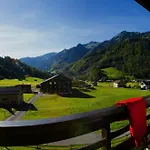 Konukevi Haus Theresia Mellau