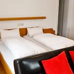 Guest house Haus Theresia Mellau