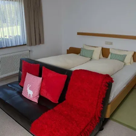 Haus Theresia 3* Mellau